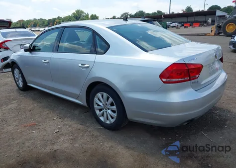 2013 Volkswagen Passat 2.5L S из США, поврежденный, VIN 1VWAP7A30DC045457